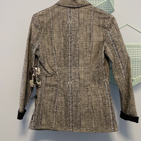 Ashley smith collab with RVCA blazer - Picture 5 of 5